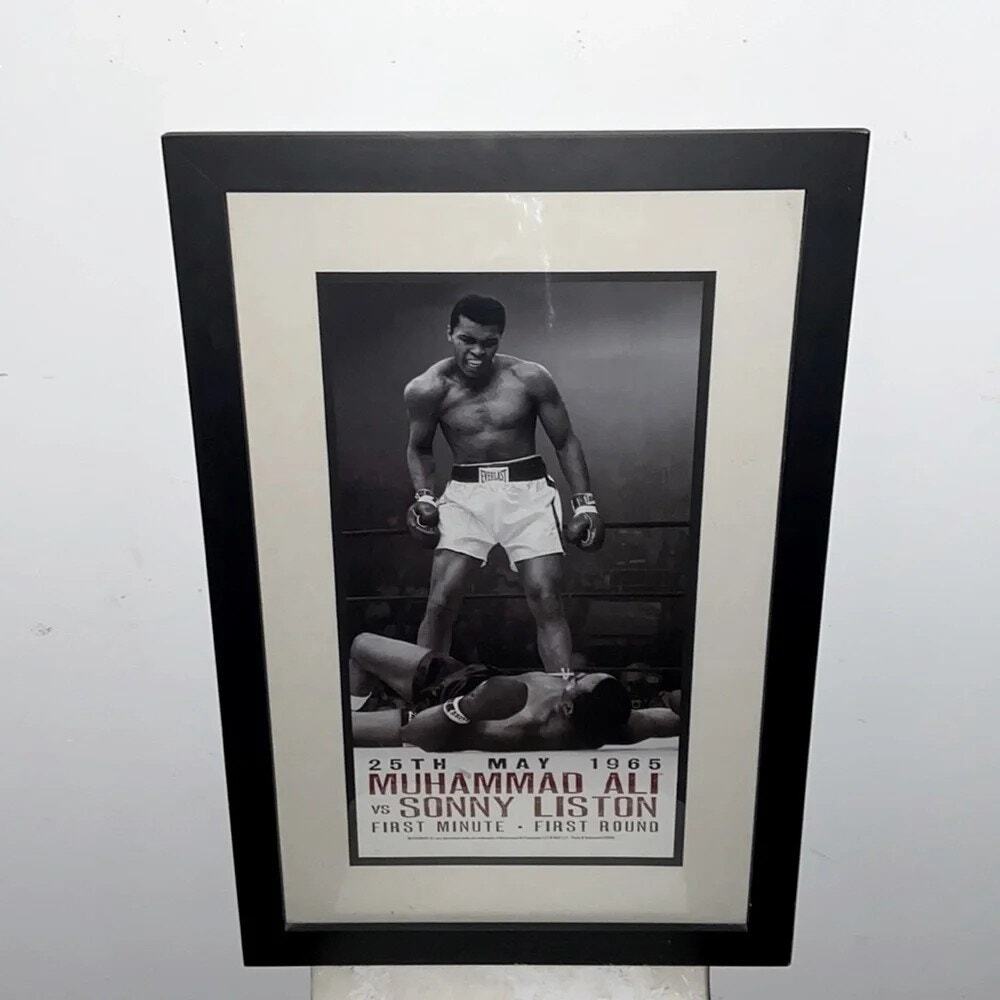 Muhammad Ali vs Sonny Liston Photography w Frame Glass Cover